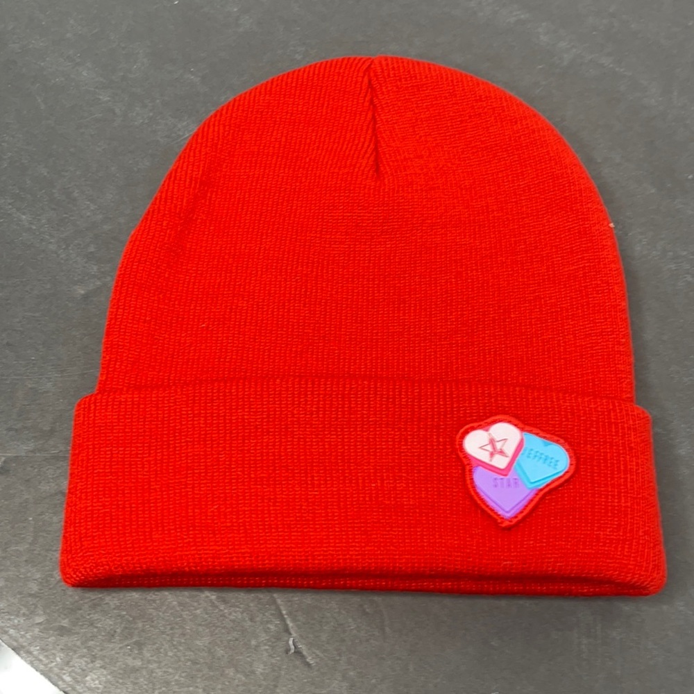 Jeffree star red Valentine’s beanie